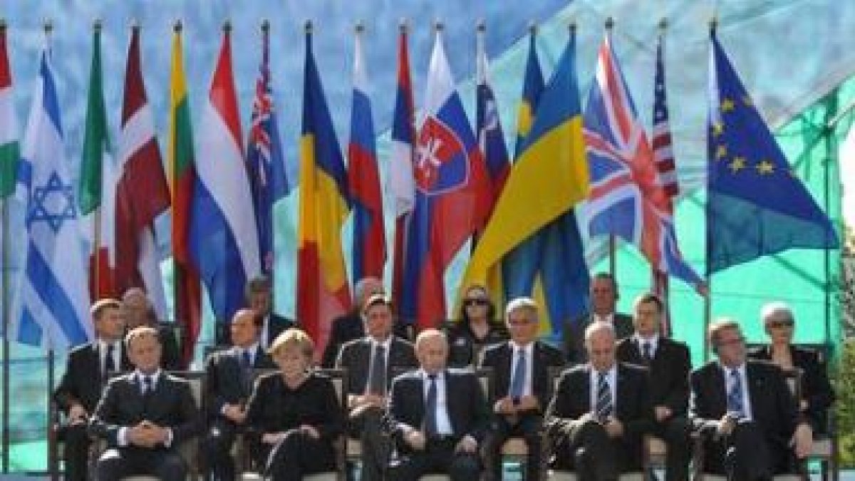 Los líderes europeos atienden a la ceremonia oficial por el 70 aniversario.