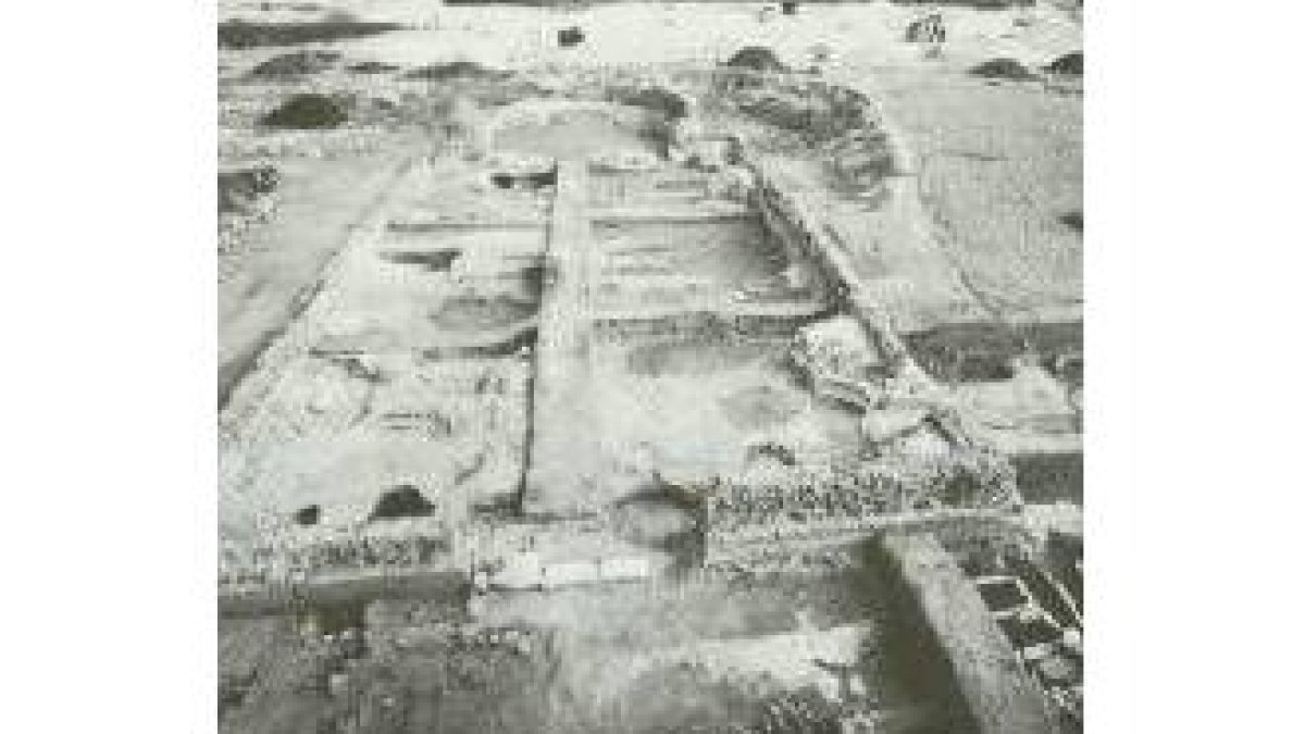 Imagen de las excavaciones realizadas en 1968 por Hauschild