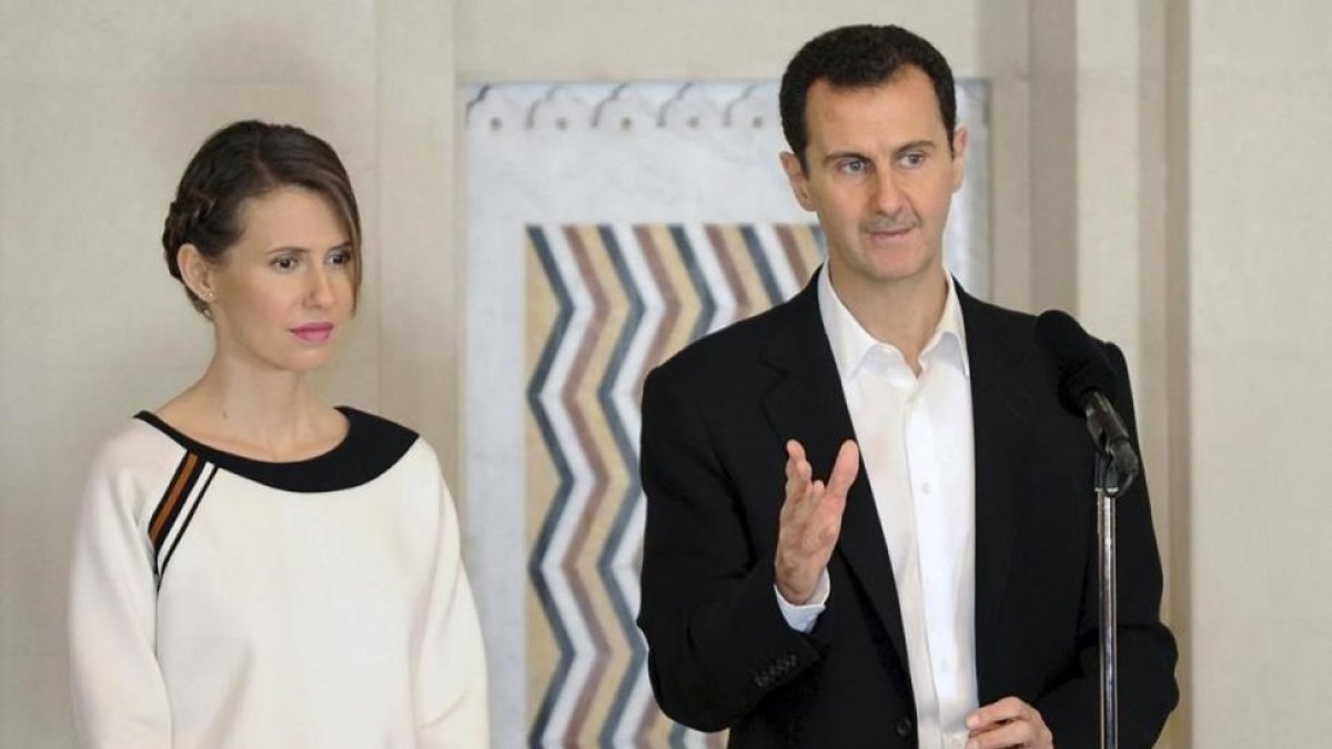Asma al Asad, junto a su esposo, Bashar.