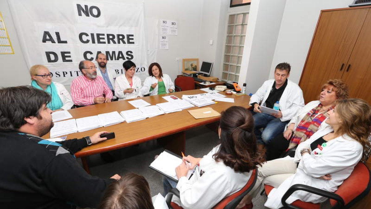 Imagen de archivo de una de las reuniones de la Junta de Personal del área sanitaria del Bierzo.