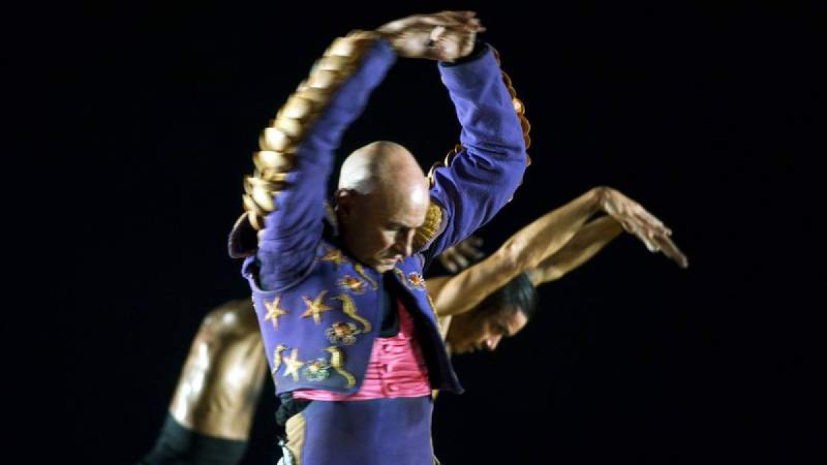 El bailarín Cesc Gelabert convirtió en danza el magistral toreo de uno de los mitos taurinos de todos los tiempos, Belmonte.