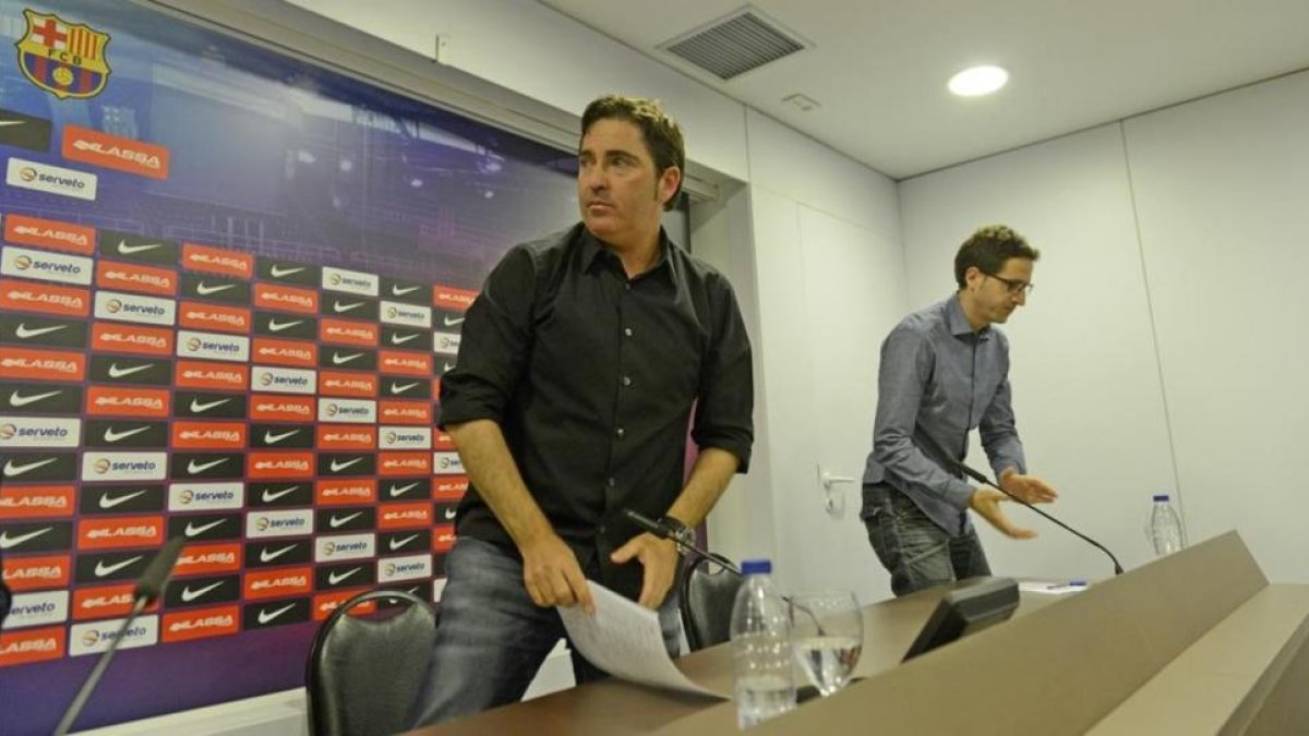 Xavi Pascual, en el acta de su despedida del Barça el pasado junio