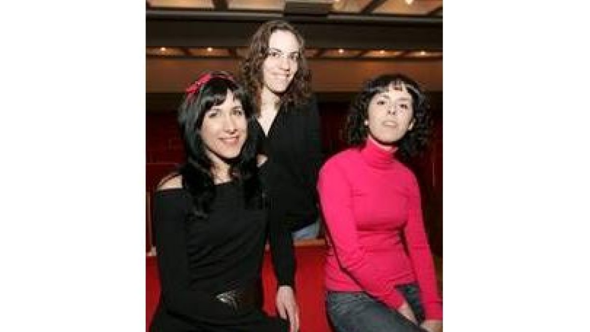 Cristina Lobato, Iguarina García y Bea Afonso