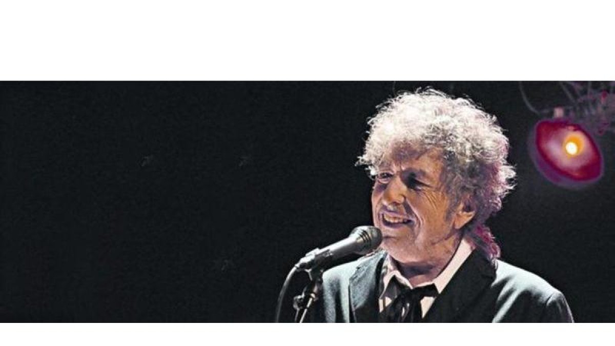 Bob Dylan, cantautor y premio Nobel de Literatura 2016, da entrevistas con cuentagotas.