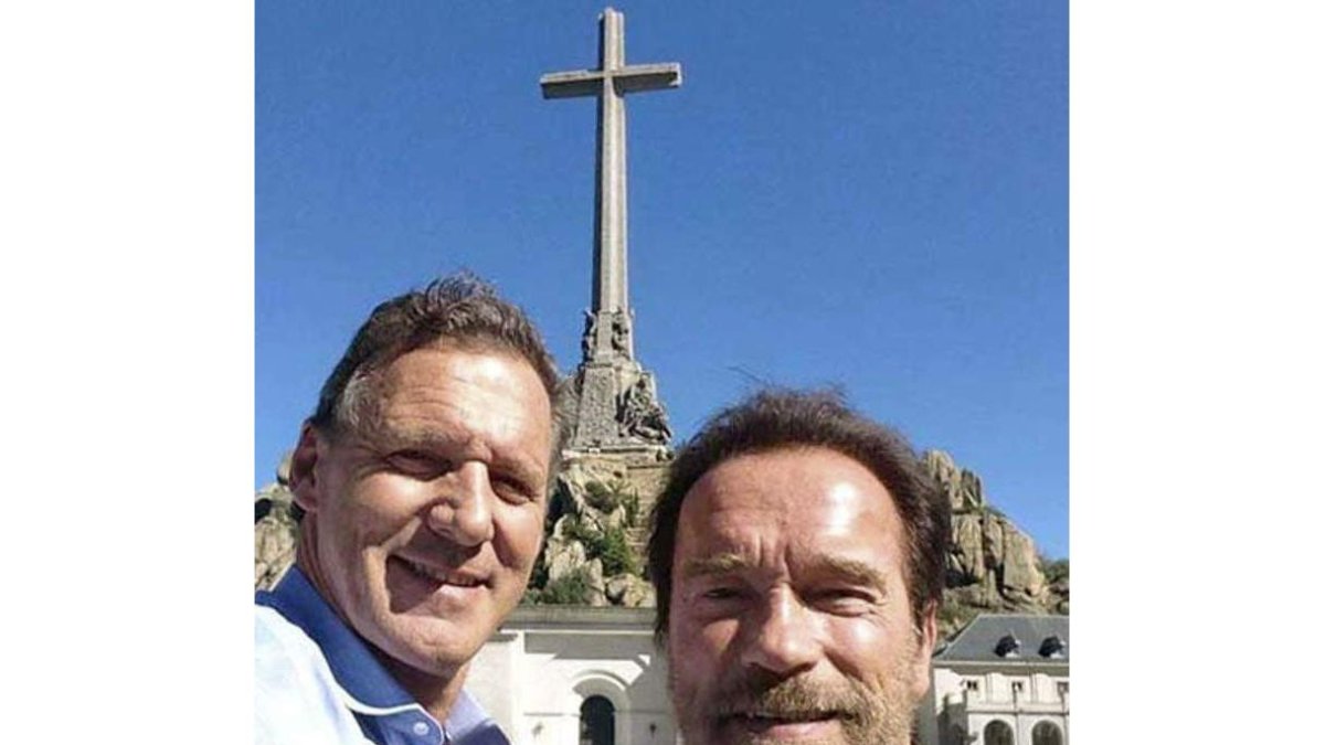 Arnold Schwarzenegger, en el Valle de los Caídos.