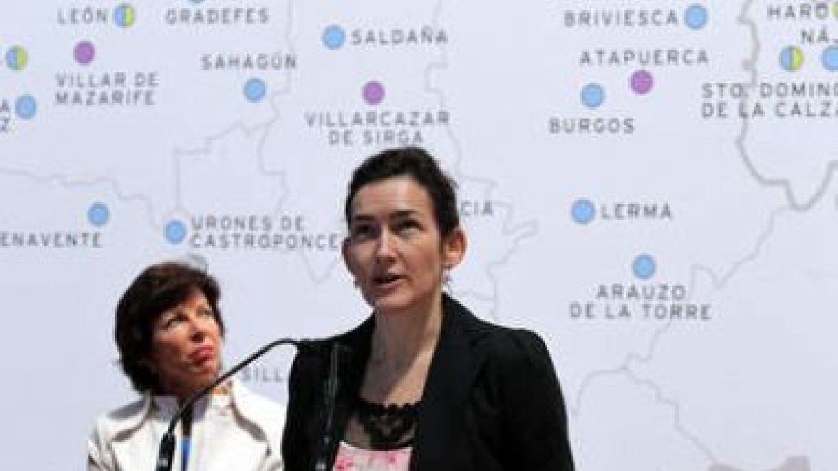 La ministra González-Sinde, en un momento de la presentación.