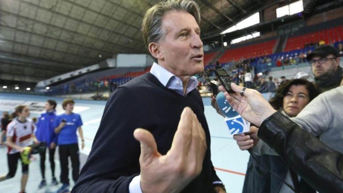 Sebastian Coe, presidente de la IAAF.