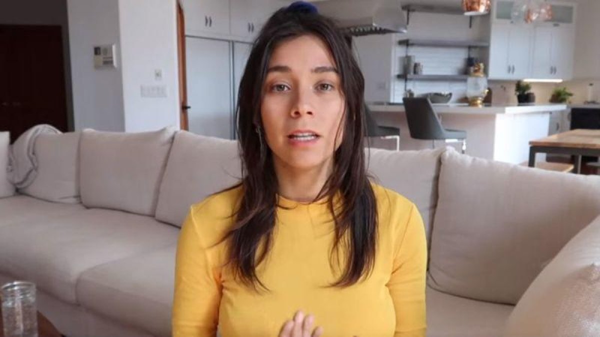 Rawvana, estrella del veganismo, en el vídeo en el que explica por qué come huevos y pescado.