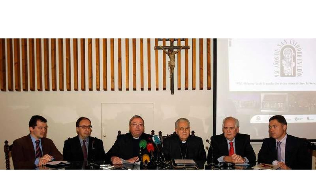 Juan Pablo Valadés, José Luis Chamosa, Francisco Rodríguez Llamazares, Julián López, Guillermo García y Marcos Martínez Balazón.