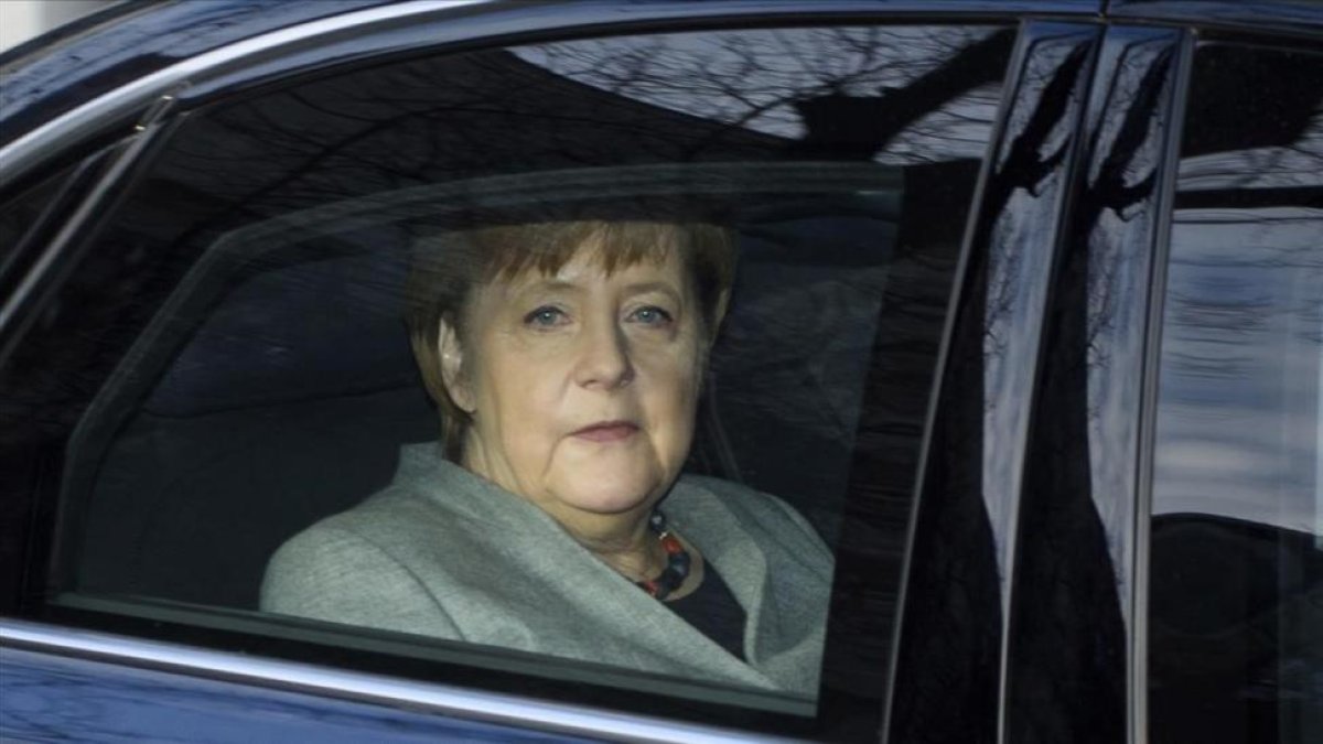 Angela Merkel, a su llegada a la sede del SPD para las negociaciones.