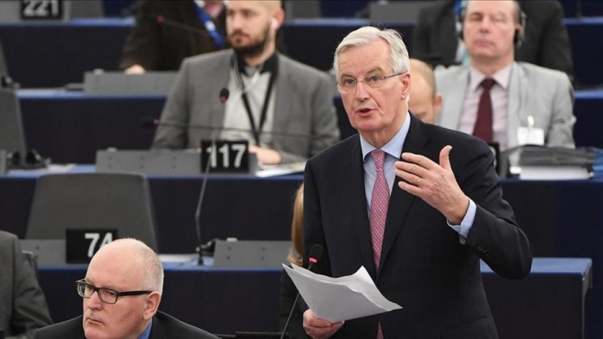 El negociador de la UE, Michel Barnier, durante su intervención en el Parlamento Europeo.