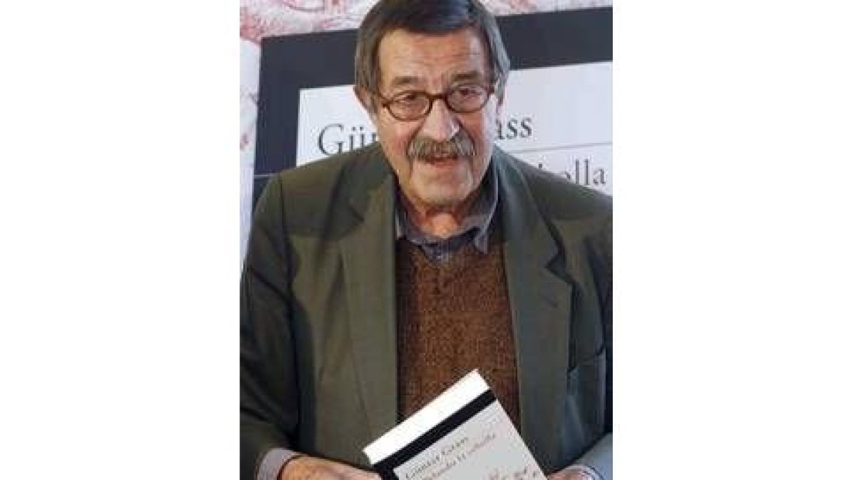 El autor alemán es premio Nobel y premio Príncipe de Asturias