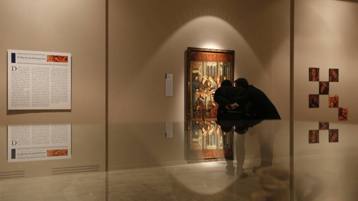 La Junta adquirió dos obras del Maestro de Astorga y una del Maestro de Palanquinos que están en el Museo de León. JESÚS F. SALVADORES