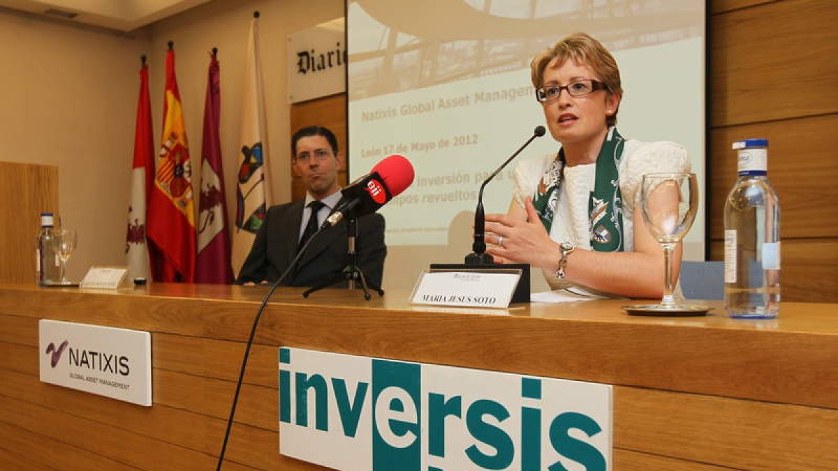 Christian Rouquerol y María Jesús Soto, ayer en la conferencia de Natixis e Inversis.
