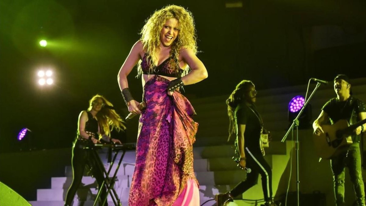 Shakira, en una actuación en el estadio Roberto Meléndez de Barranquilla, en julio.