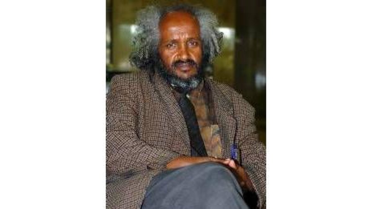El etíope Gedamou Abebe Sileshi lleva seis meses viviendo en Barajas