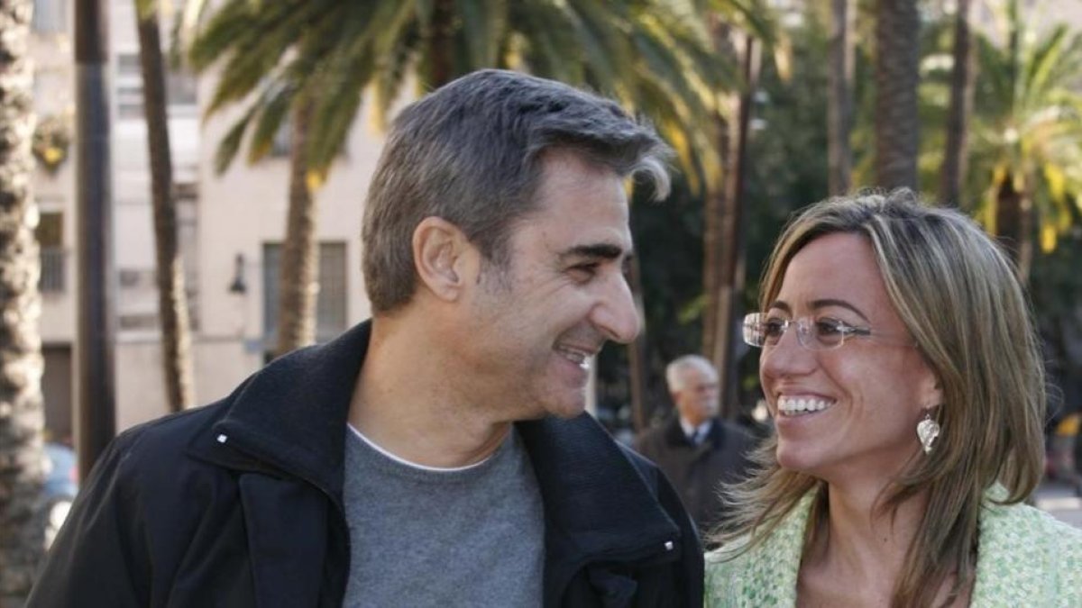 Una imagen de archivo de la pareja, Carmen Chacón y Miguel Barroso.