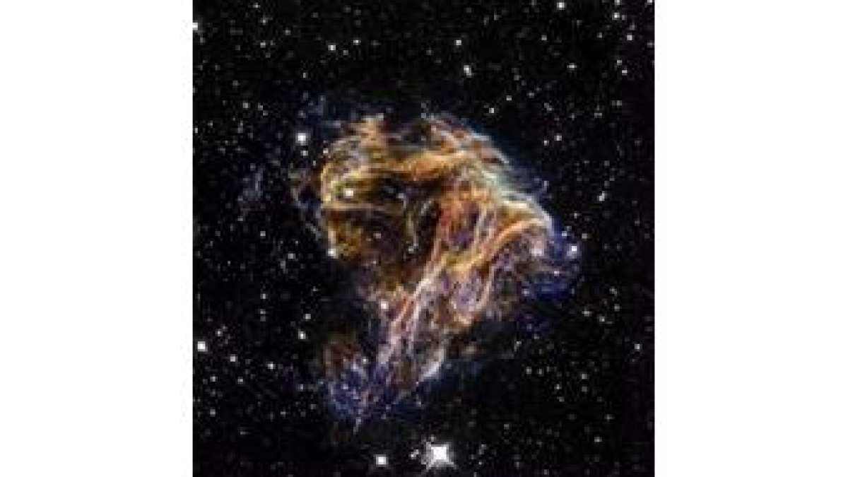 El Hubble captó ayer la explosión de una estrella en una galaxia cercana