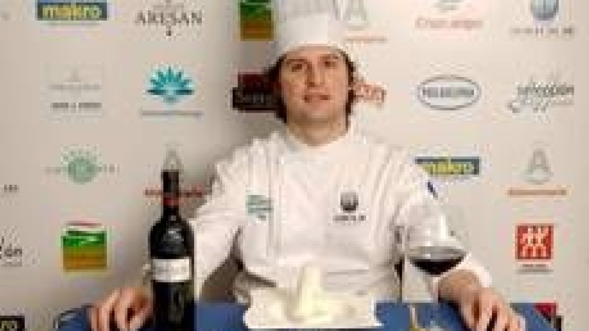 Alberto Molinero se alzó con el premio al mejor aperitivo en el concurso de cocina