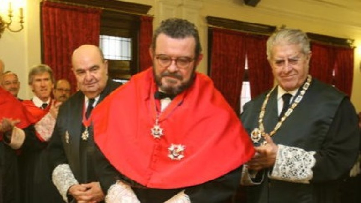 En 2008 Germán Barreiro recibió la Cruz de San Raimundo de Peñafort. DL