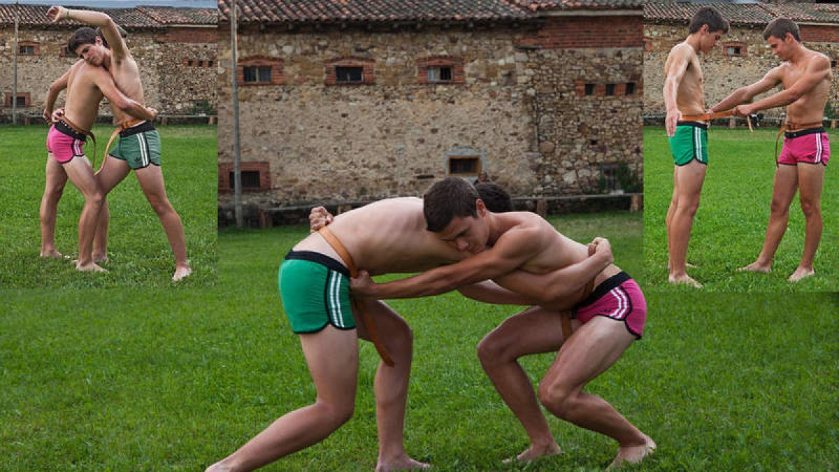 Tres instantáneas de lucha leonesa que forman parte de la exposición.