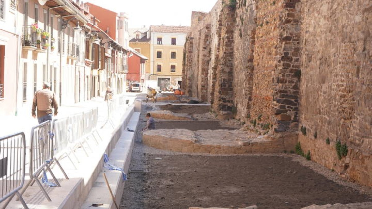 Vista de la calle Carreras en obras. J. NOTARIO