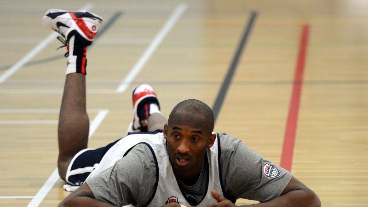 Kobe Bryant en un entrenamiento con su selección.