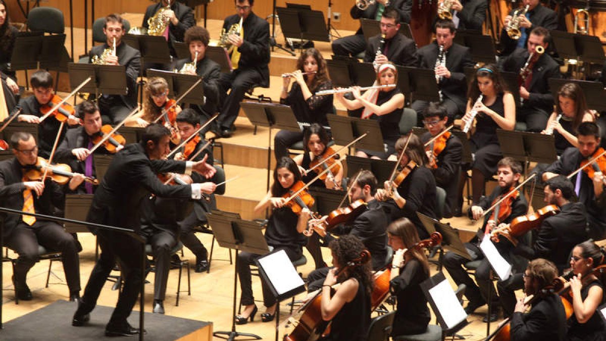 La Orquesta Filarmónica de la Universidad de Valencia.