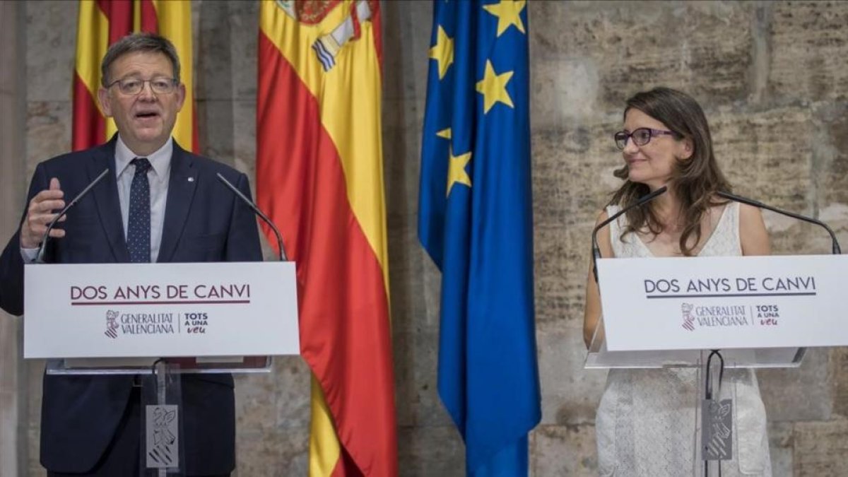 El presidente valenciano, Ximo Puig, y la vicepresidenta, Mónica Oltra.