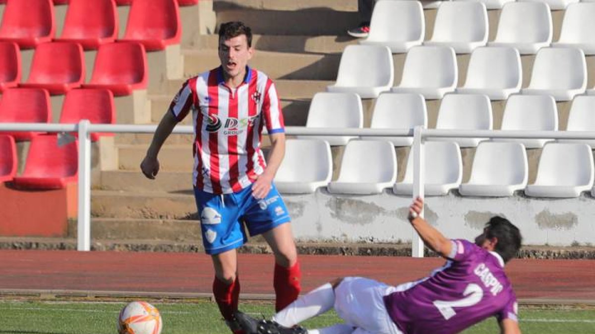 El equipo bembibrés se enfrentó al Cristo Olímpico. L. DE LA MATA