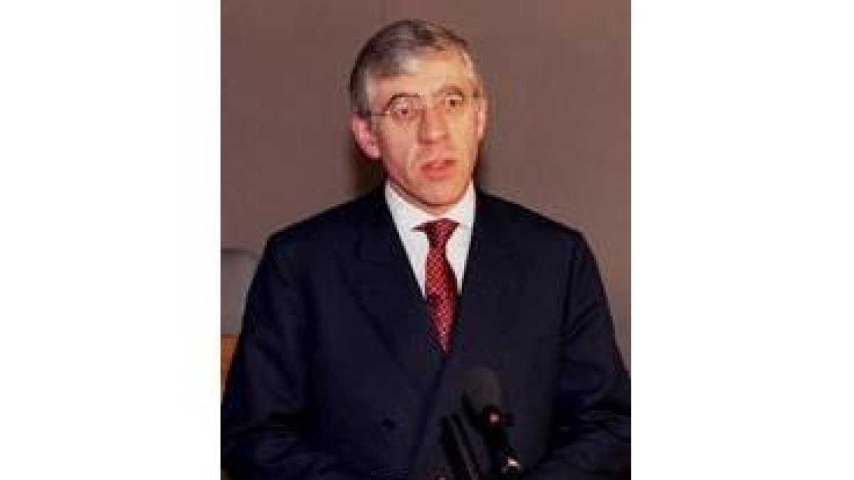 El ministro de Exteriores británico, Straw, en una imagen de archivo