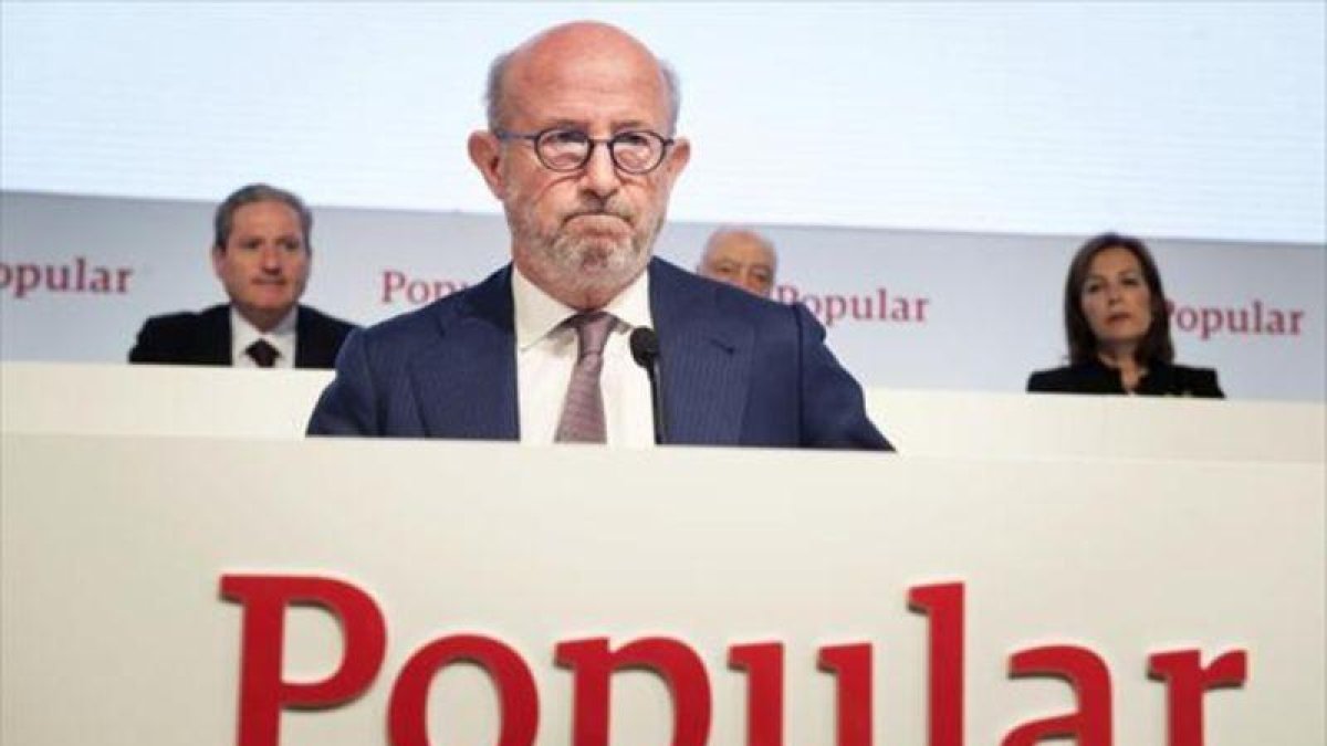 Emilio Saracho, que fue presidente del Banco Popular entre febrero y junio del 2017, durante una junta de accionistas de la entidad.