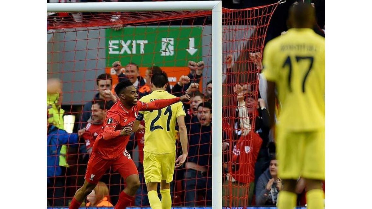 El segundo gol del Liverpool acabó con el sueño del Villarreal. POWELL