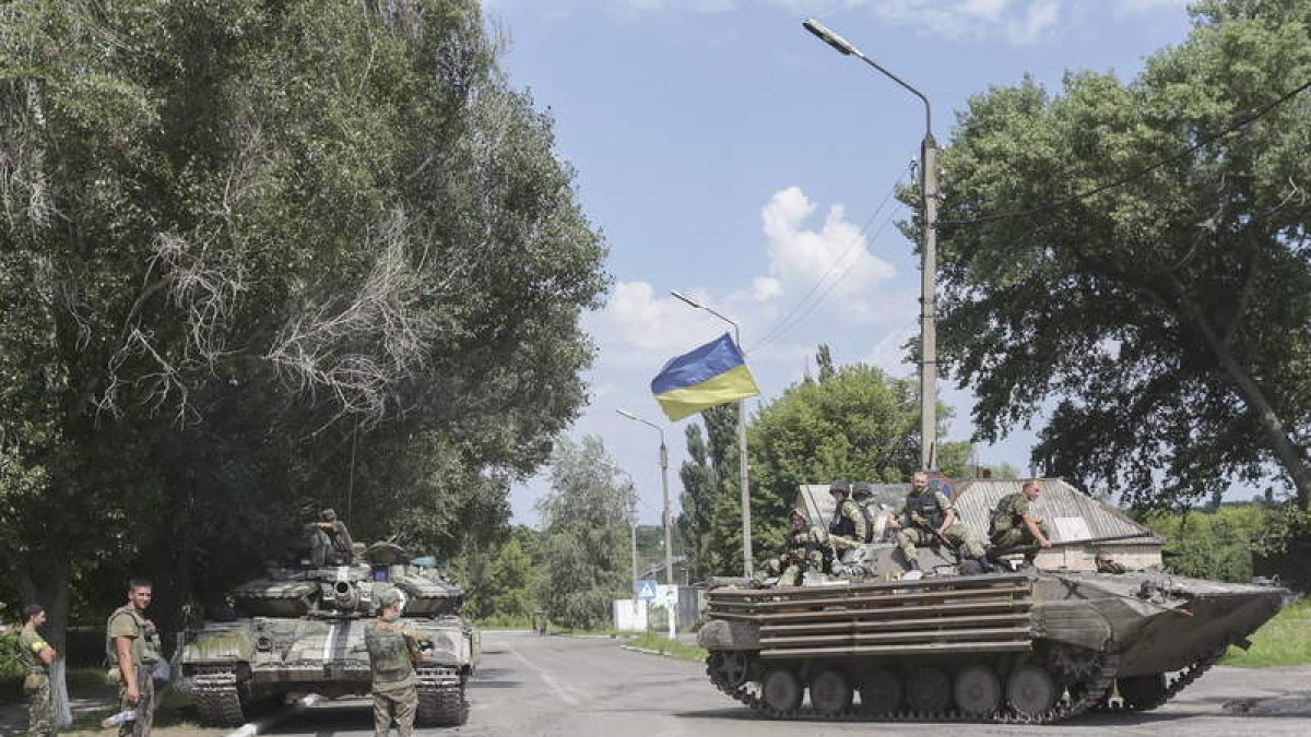 Soldados ucranianos en la localidad de Seversk.