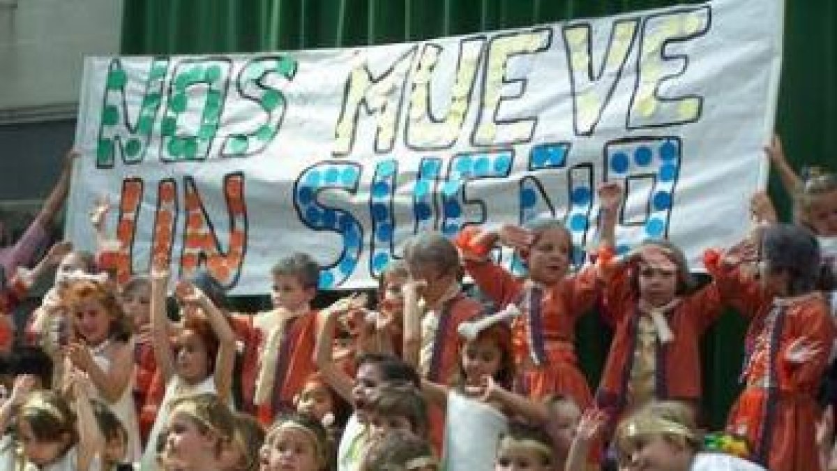 Alumnos del Colegio Internacional Peñacorada, en una actividad lúdica.