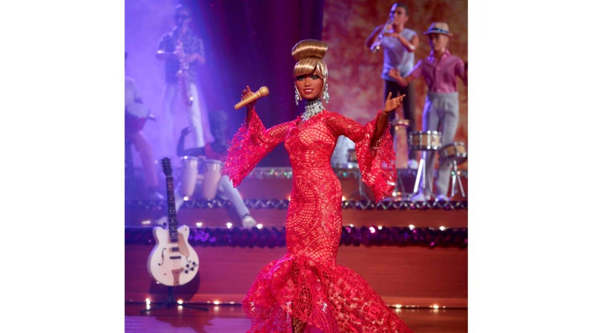 La versión Barbie de Celia Cruz salió ayer al mercado. MATTEL