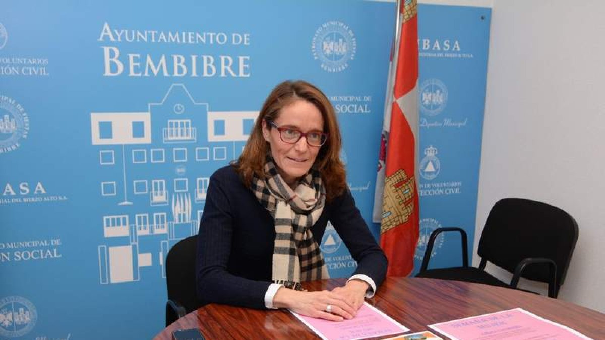 Elsa García, una de las concejalas que abandona el PP. DL