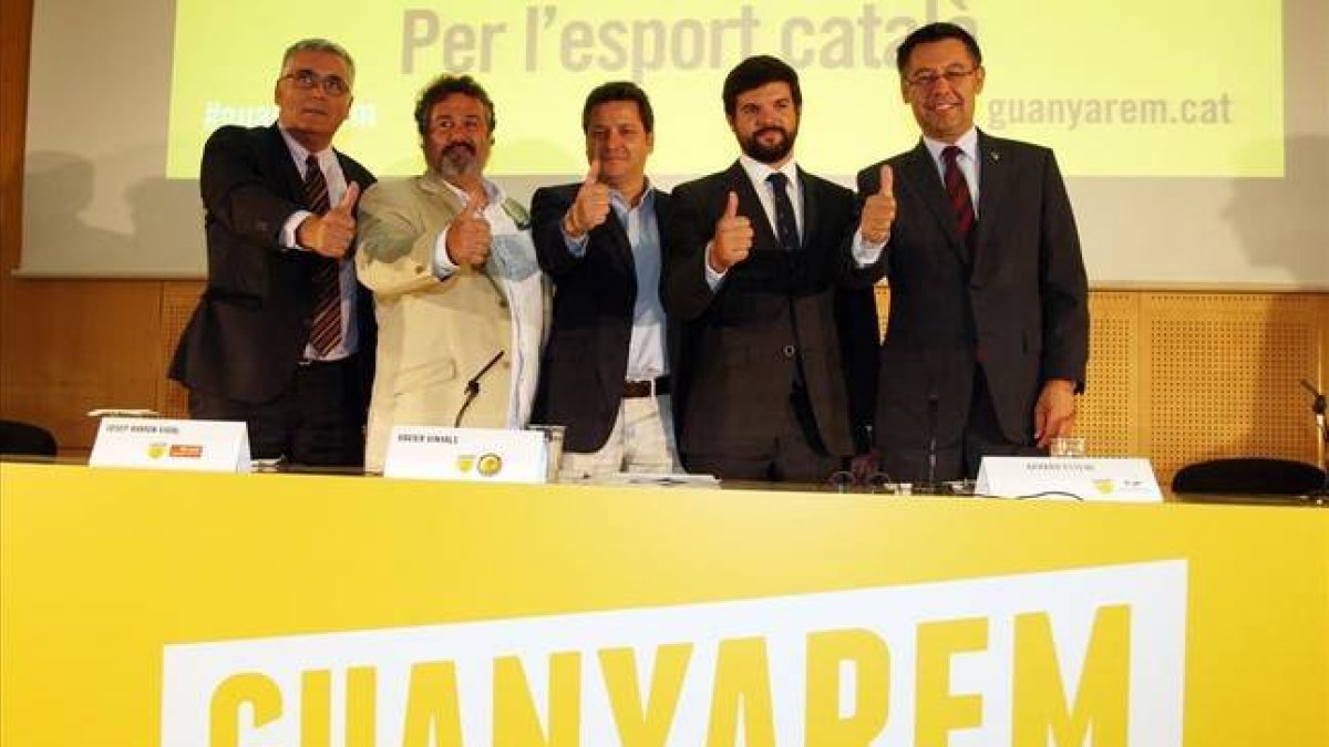 Collet, Domingo, Vinyals, Esteva y Bartomeu, en la presentación de la campaña Guanyarem.