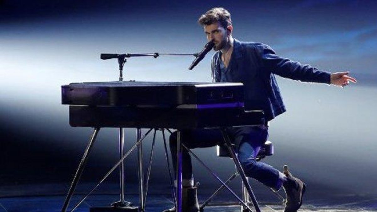 Duncan Laurence en la final de Eurovisión.