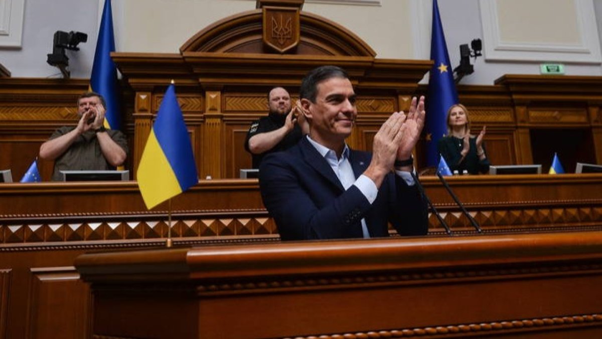 Pedro Sánchez, en el parlamento de Ucrania este sábado. BORJA PUIG