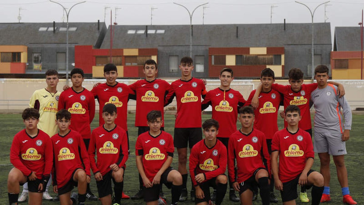 Formación del equipo del San Andrés que milita en 1.ª División Provincial Cadete. FERNANDO OTERO