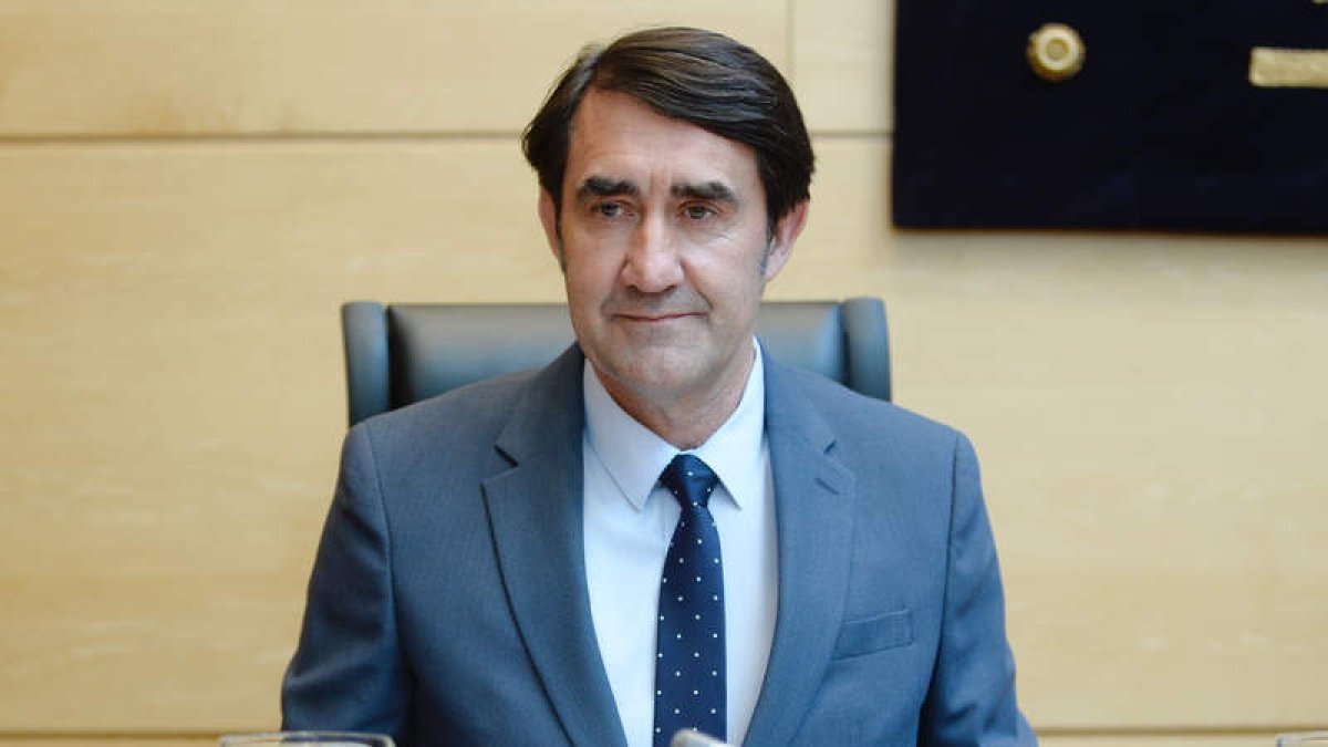 Juan Carlos Suárez-Quiñones, ayer, en la comparecencia. NACHO GALLEGO