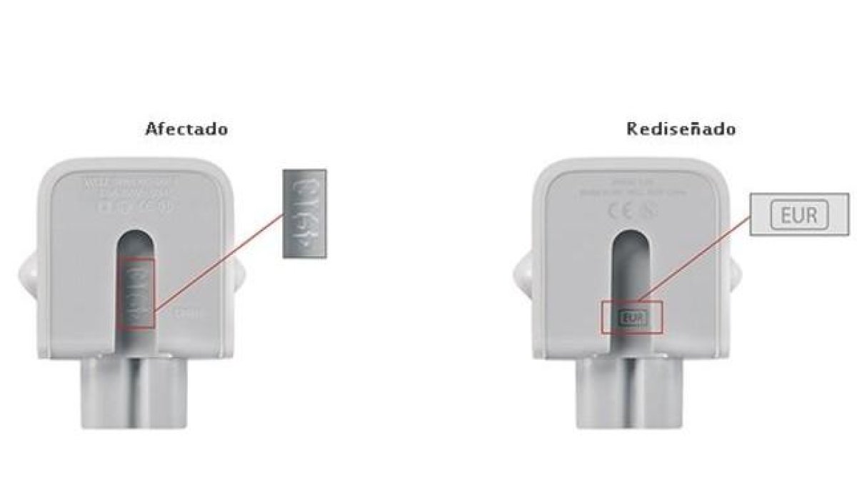 A la izquierda, el adaptador a la corriente de Apple afectado. A la derecha, el que no lo está.