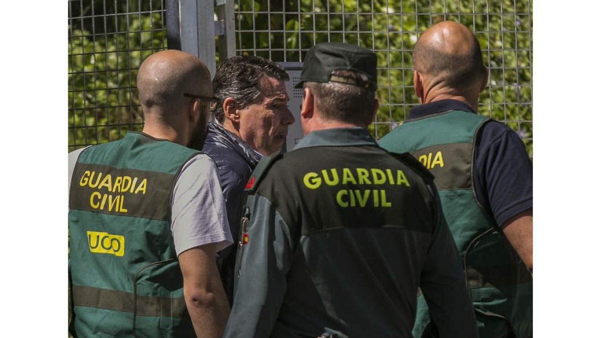 Ignacio González es trasladado a la Audiencia Nacional para prestar declaración. SANTI DONAIRE