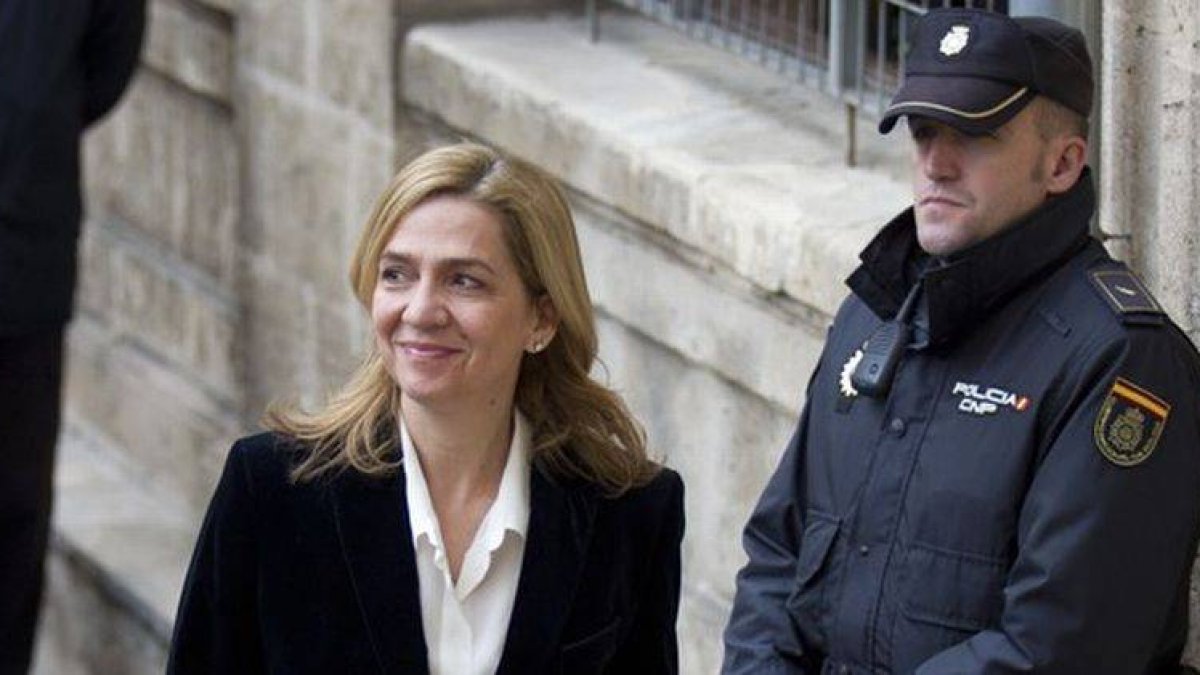 La infanta Cristina a su llegada a los juzgados de Palma, en los que declaró el 8 de febrero.