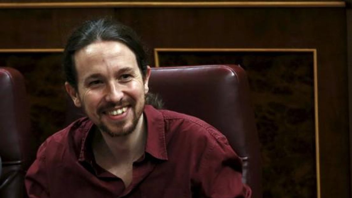 Pablo Iglesias, en el Congreso de los Diputados el viernes, durante la segunda jornada de la investidura de Pedro Sánchez.