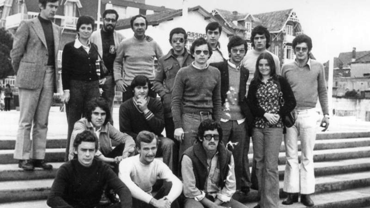 Parte del equipo de Maristas San José que se desplazó a Burdeos para el Campeonato del Mundo Escolar de 1973. DL