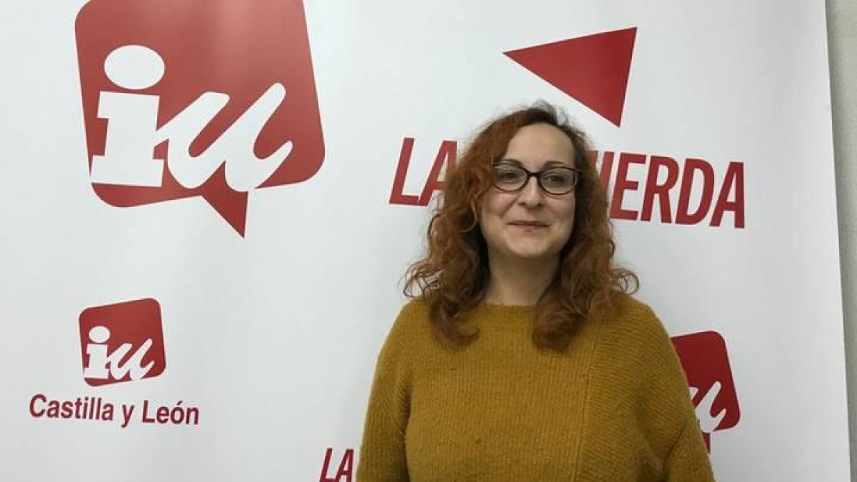 Carmen Franganillo, candidata de IU al Ayuntamiento de León