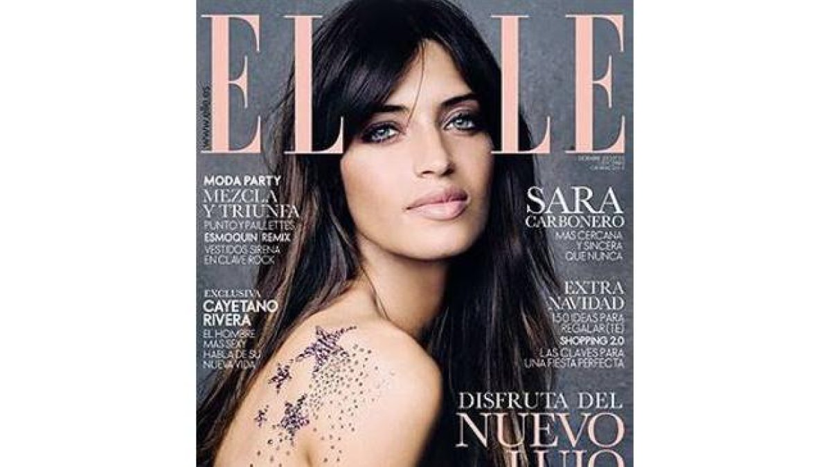 Sara Carbonero, en la portada de 'Elle'.