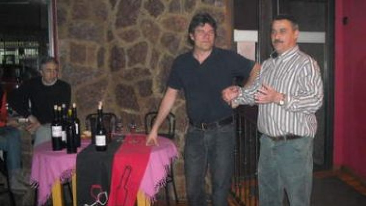 José Quindós y Fito Beneitez, durante la presentación de la limonada